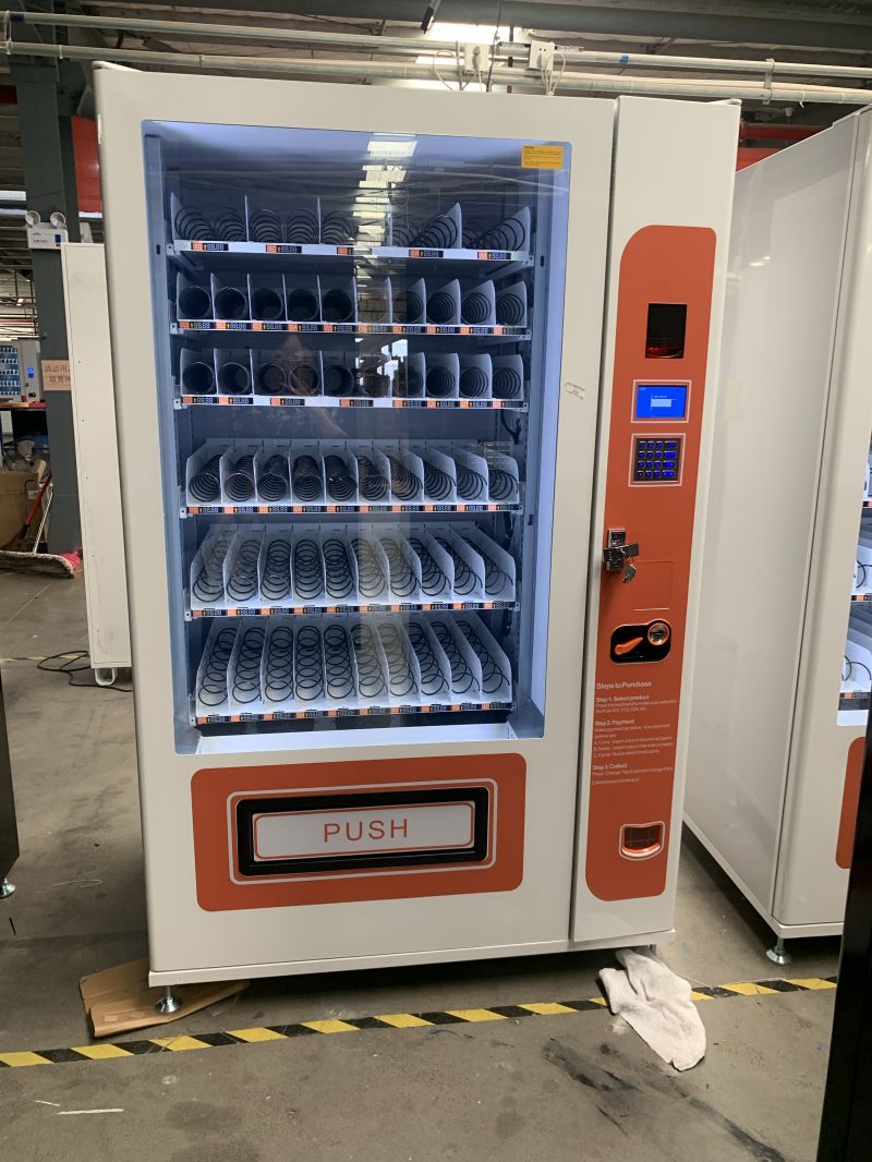 60 selections of snack and food vending machine